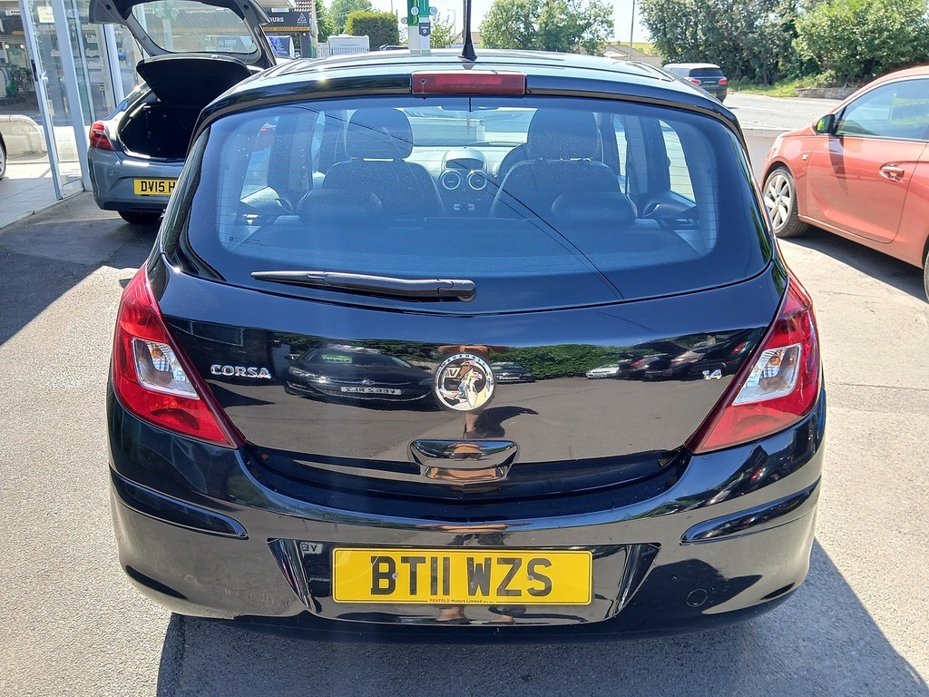 Vauxhall Corsa Se Black #6