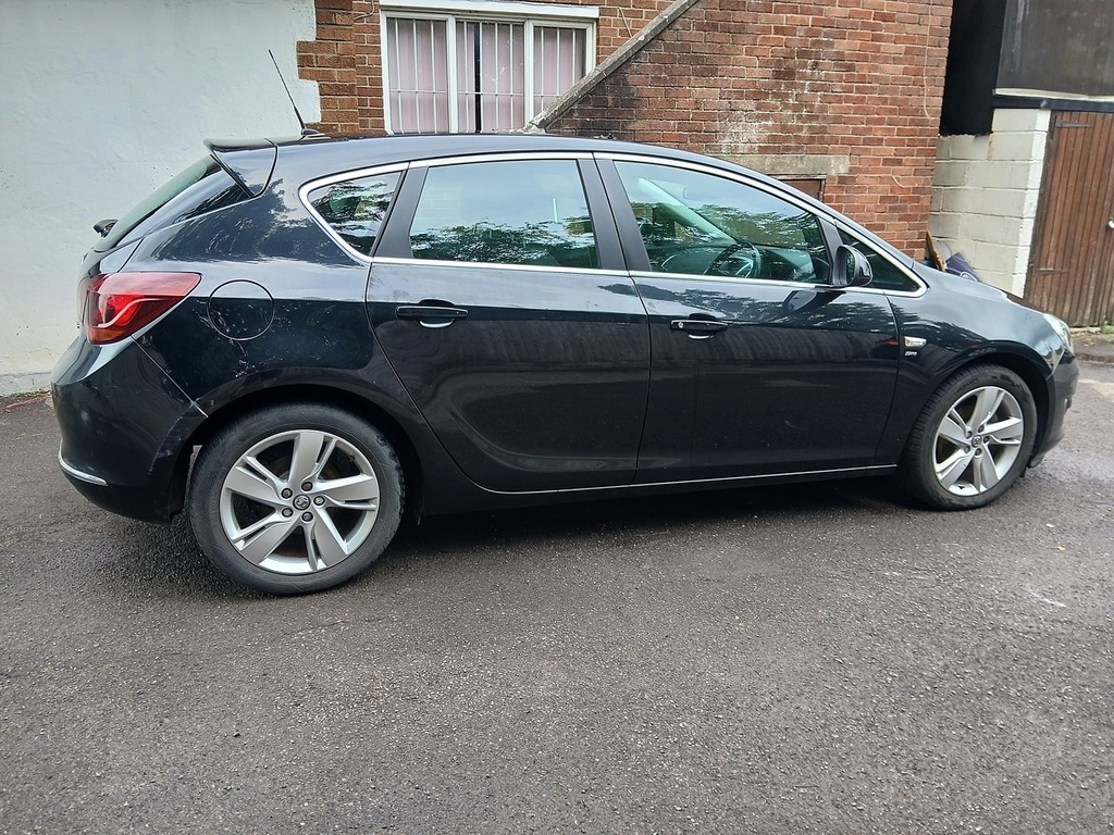 Vauxhall Astra Sri Black #6