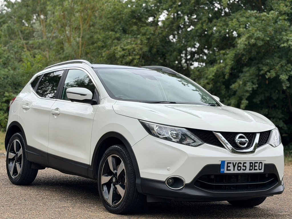Nissan Qashqai 2015 1.2 Dig-t N-tec Xtron 2Wd Euro 6 Ss White