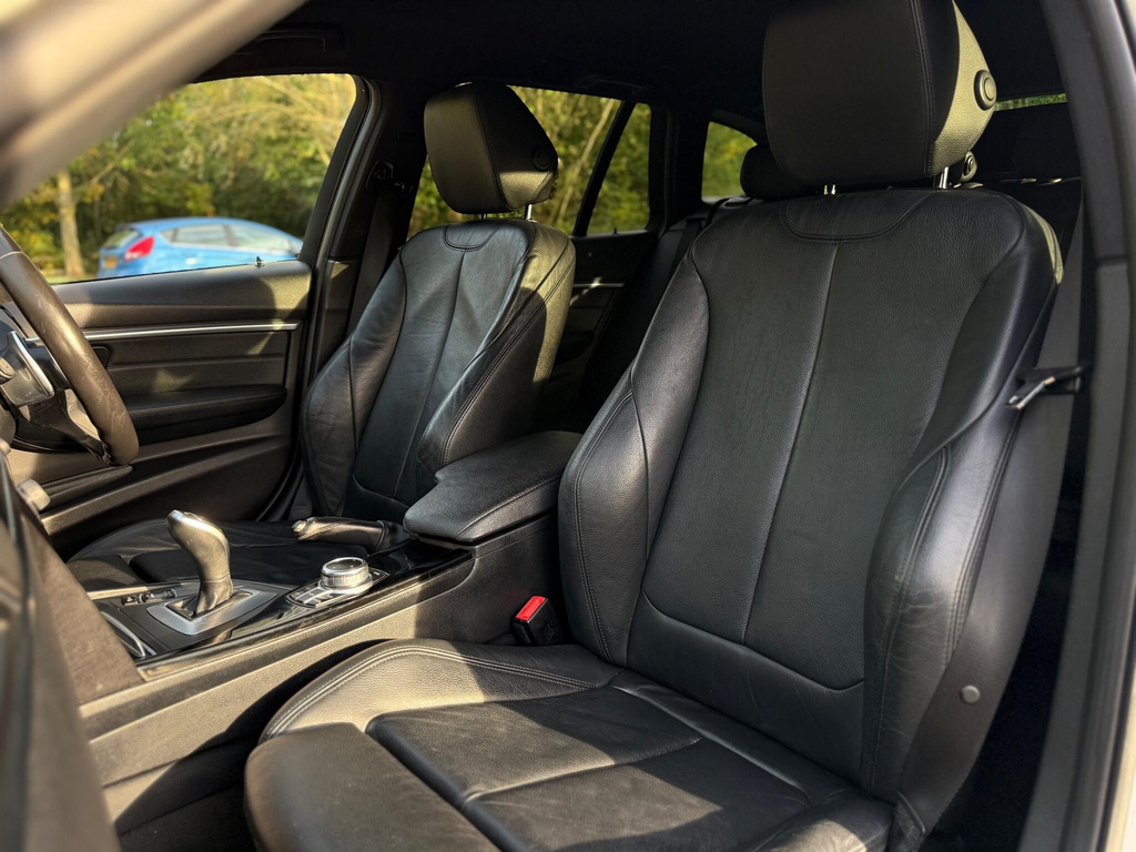 BMW 3 Series Estate 3.0 335D Xdrive M Sport Shadow Edition Black #19
