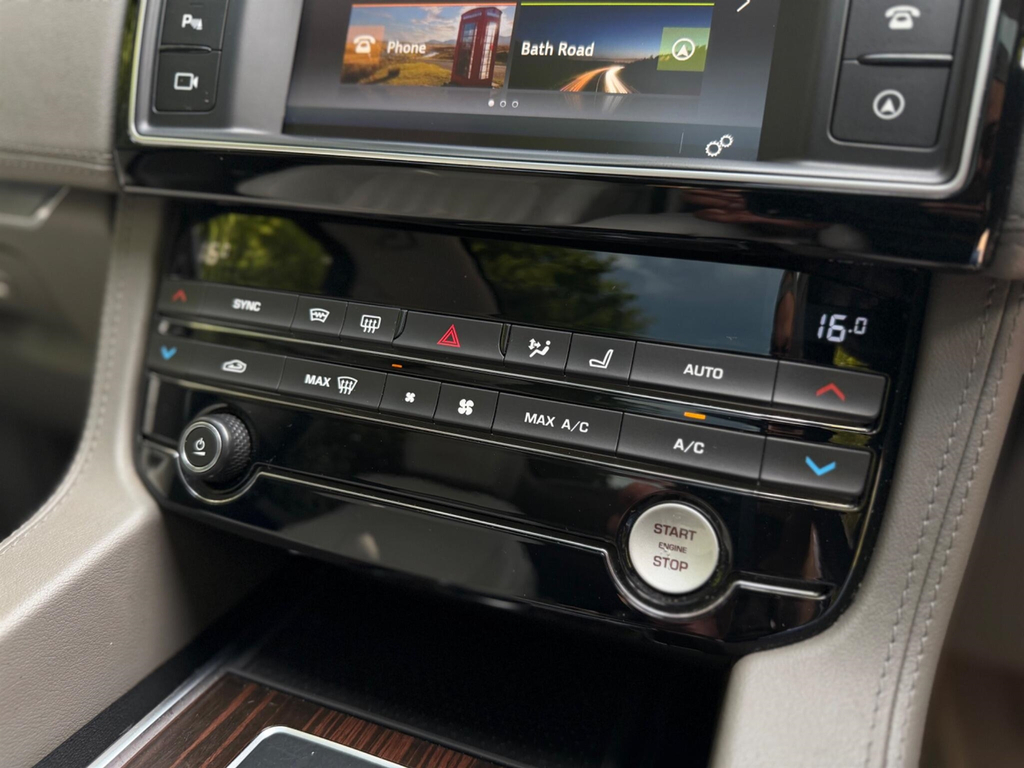 Jaguar F-Pace F-pace R-sport Awd D Grey #32