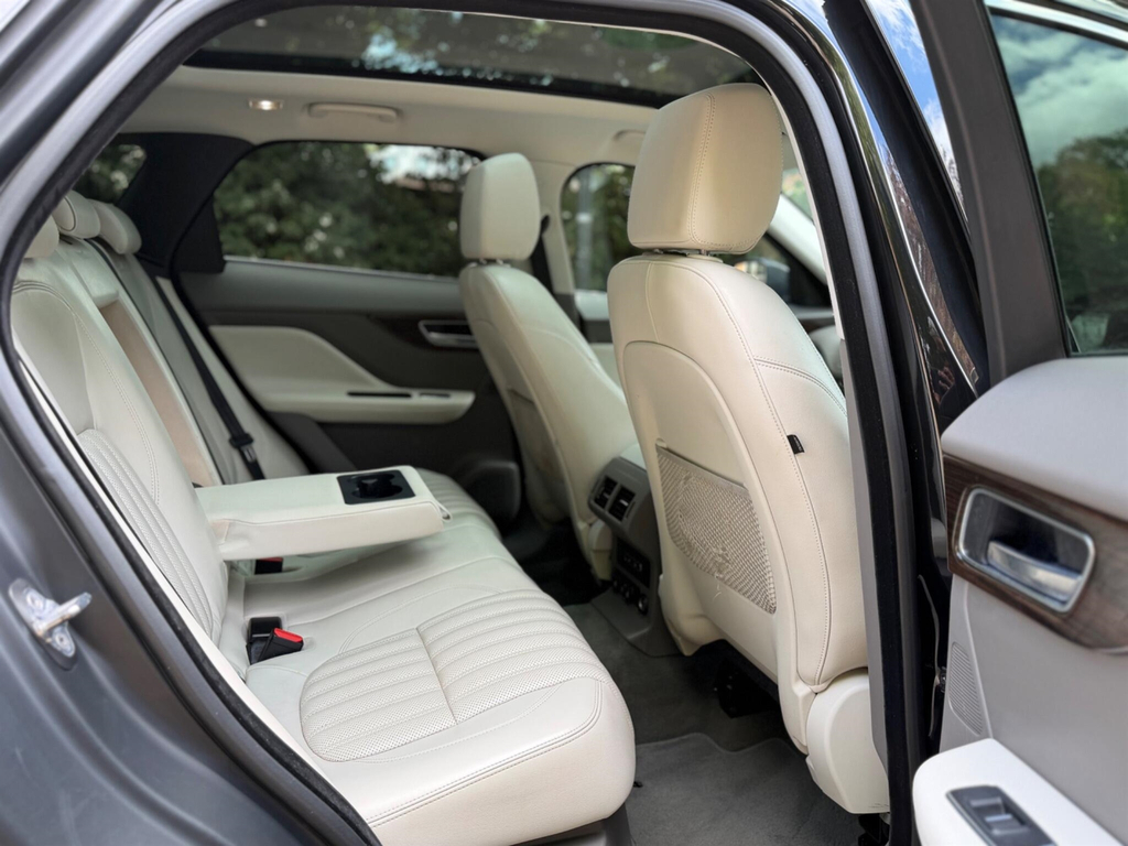 Jaguar F-Pace F-pace R-sport Awd D Grey #24