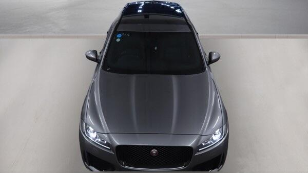 Jaguar F-Pace 2.0 D180 Chequered Flag Suv Awd Eu Grey #7