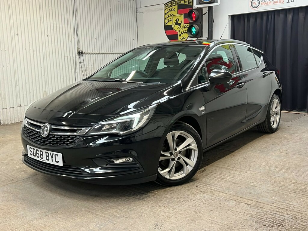 Vauxhall Astra 1.6 I Turbo Sri Black