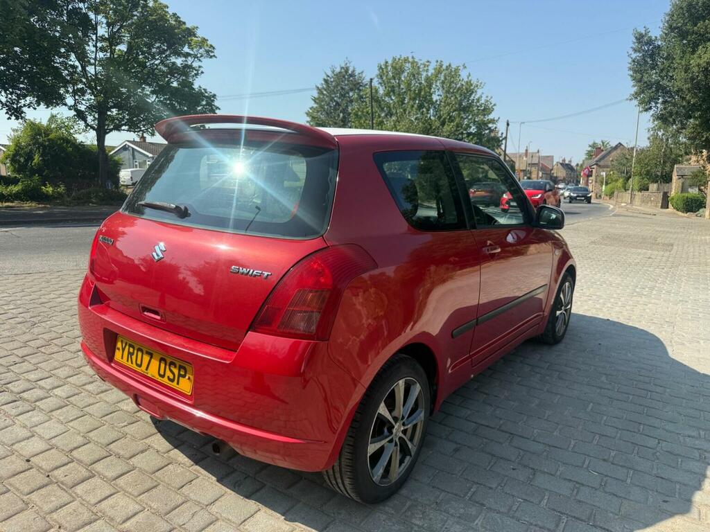Suzuki Swift 1.5 Glx Red #5