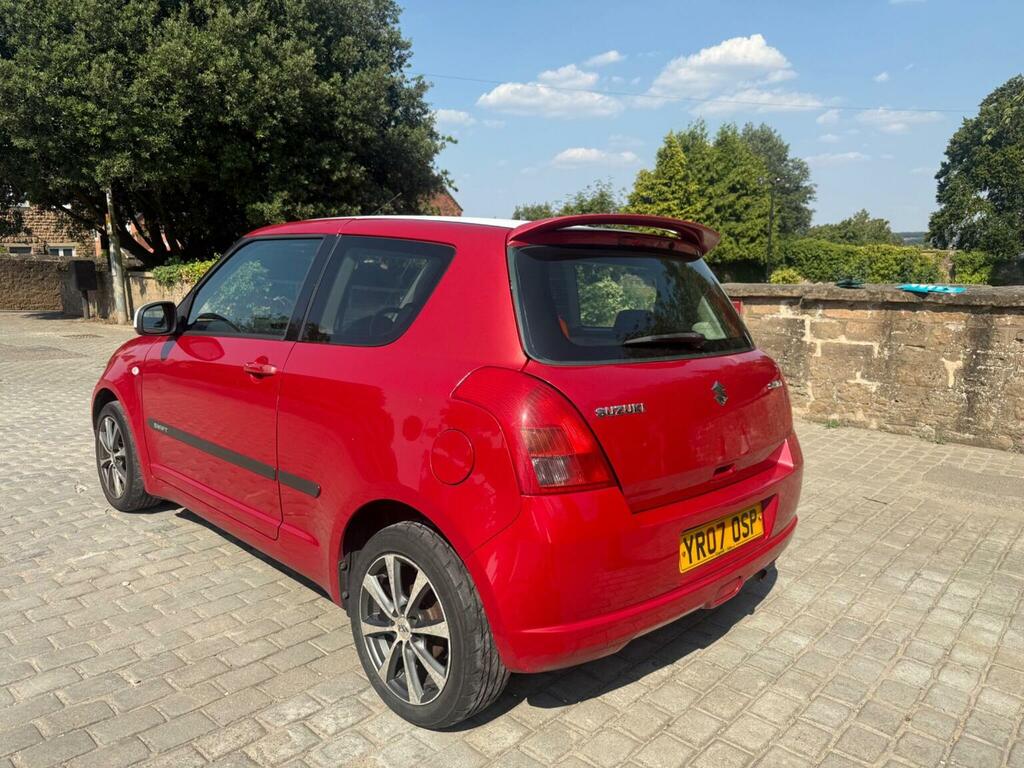 Suzuki Swift 1.5 Glx Red #3
