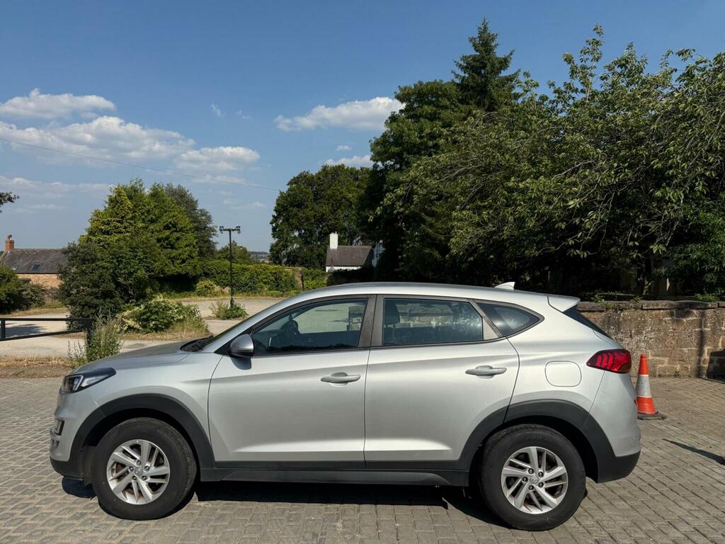 Hyundai Tucson 1.6 Gdi S Connect Euro 6 Ss Silver #2