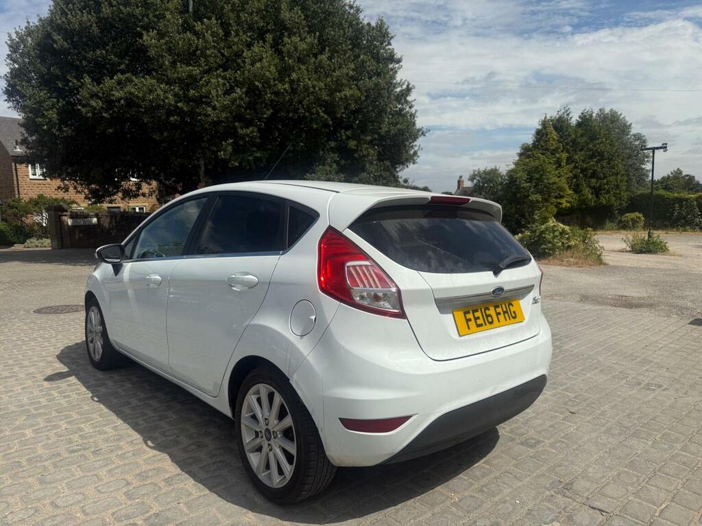 Ford Fiesta 1.5 Tdci Titanium Euro 6 White #3
