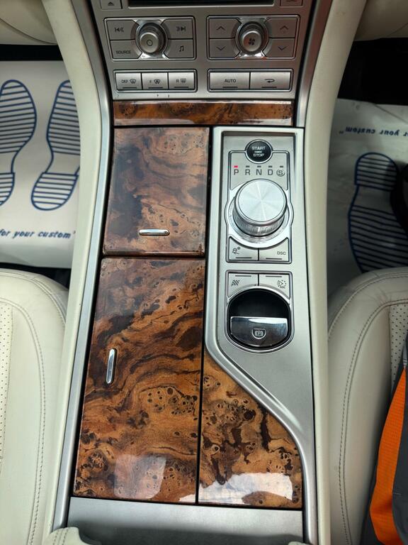 Jaguar XF V6 S Black #25