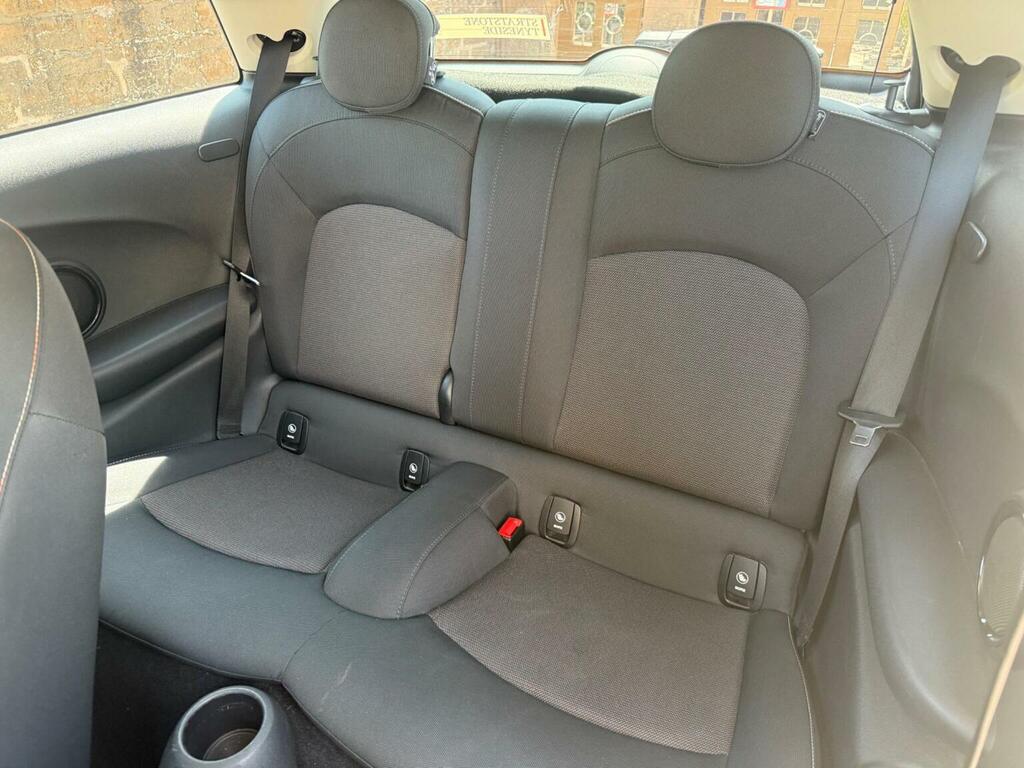 Mini Hatch Back Euro 6 Ss 136 Ps Black #20