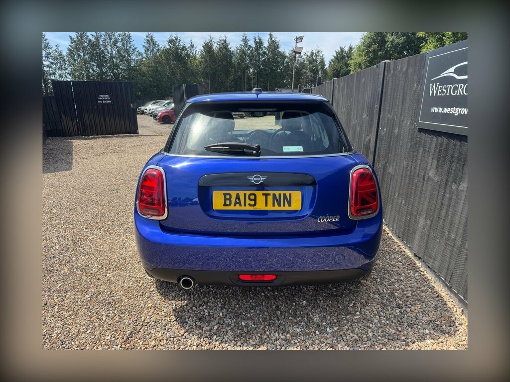Mini Hatch 1.5I 136 Ps Cooper Classic Hatchba White #9