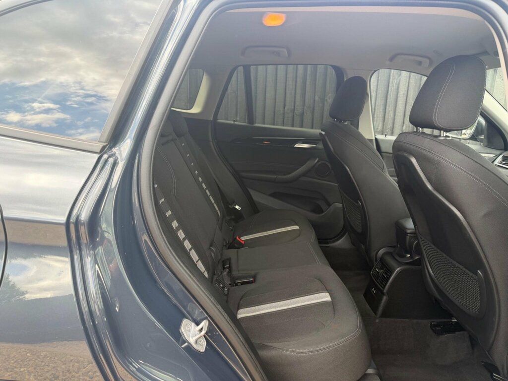 BMW X1 Sdrive 18I M Sport Step Black #15