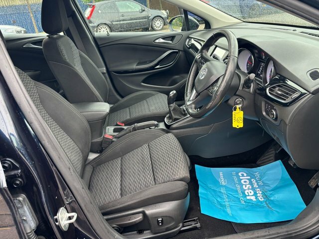 Vauxhall Astra 1.4I Turbo Sri Sports Tourer Eur SG69CJJ Blue #3