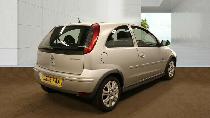 Vauxhall Corsa Active 16V Twinport Silver #4