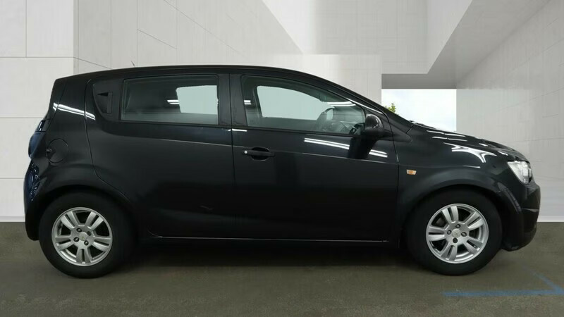 Chevrolet Aveo Lt Black #5