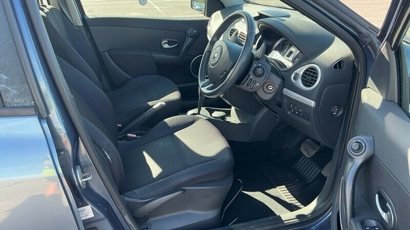 Renault Clio Dynamique Vvt Blue #6