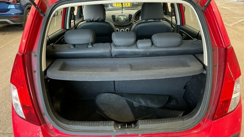 Hyundai I10 Hatchback Black #9