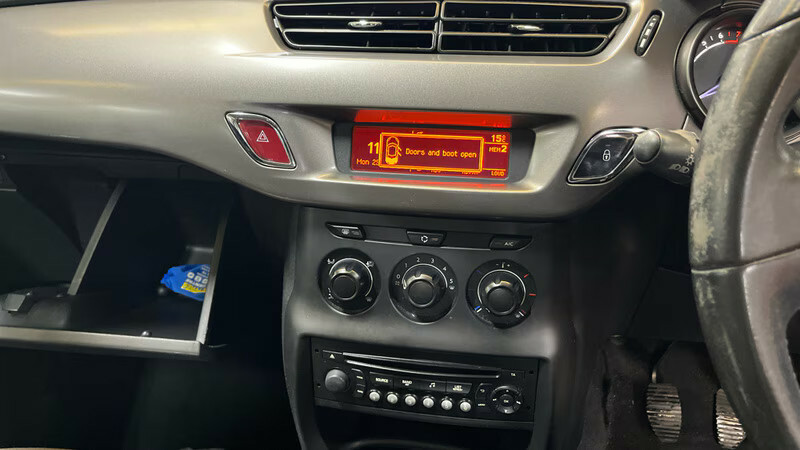Citroen C3 Hatchback 1.6 E-hdi Exclusive 2014 Blue #13