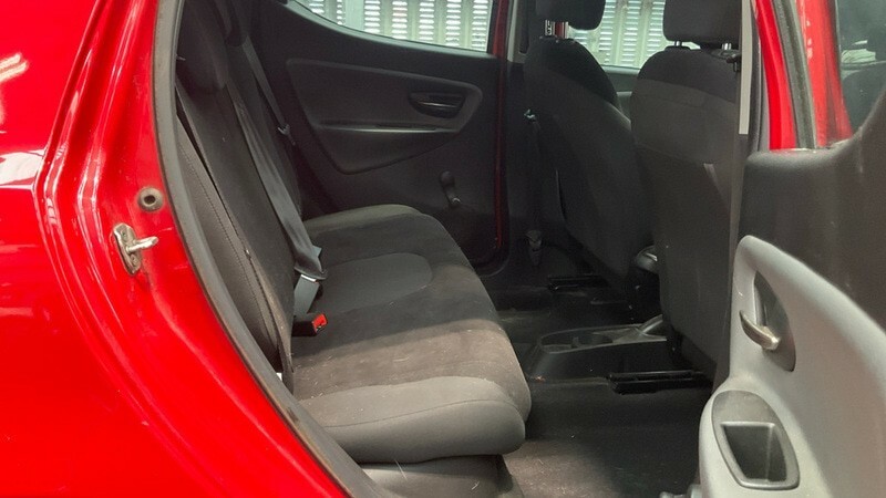 Chrysler Ypsilon 1.2 Se 69 Silver #10