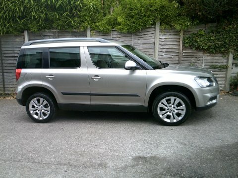 Skoda Yeti Outdoor 2016 16 DS16BWM Beige #4