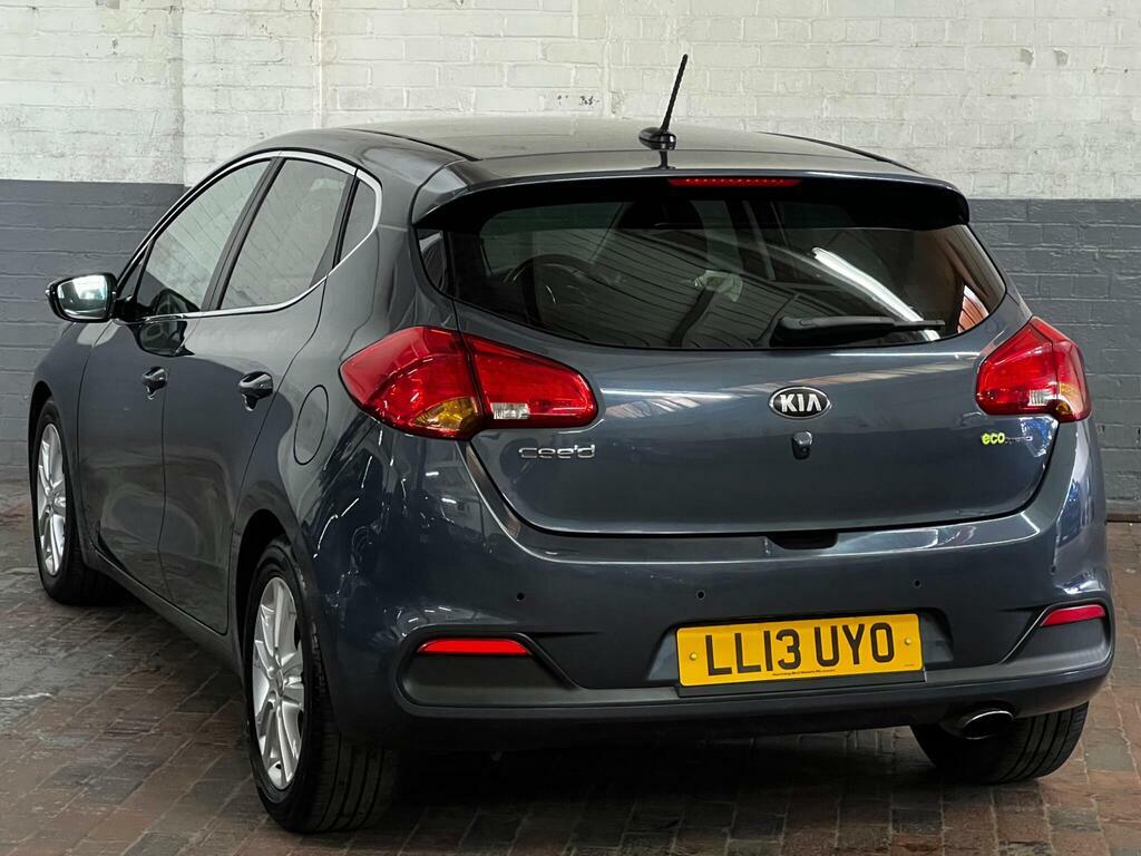 Kia Ceed 1.6 Crdi Ecodynamics 3 Euro 5 S S LL13UYO Blue #6