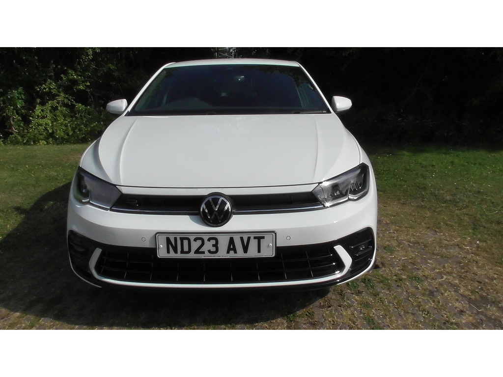 Volkswagen Polo Tsi R-line White #2