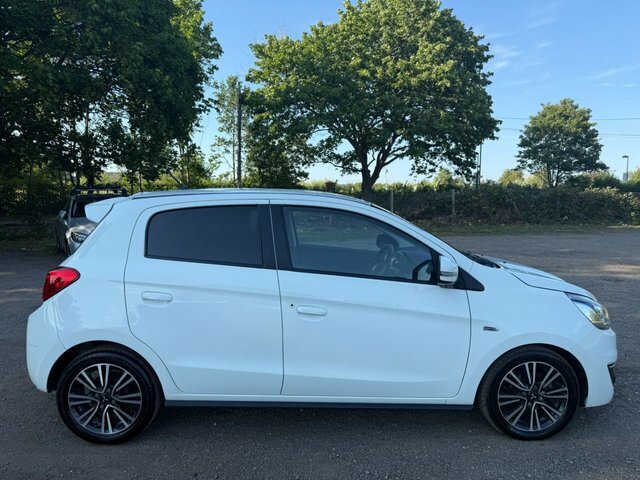 Mitsubishi Mirage 1.2 Juro Hatchback White #2