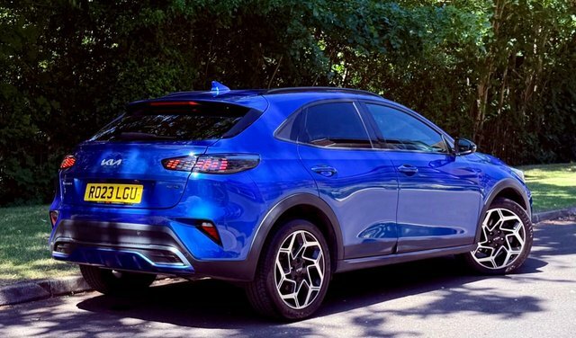 Kia Xceed 1.5 T-gdi Gt-line Suv Blue #3