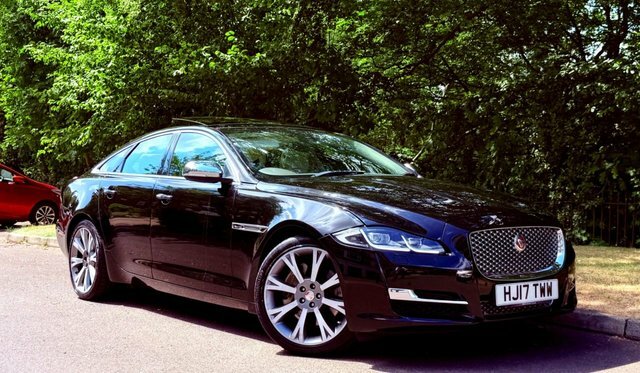 Jaguar XJ 3.0D V6 Portfolio Saloon Black