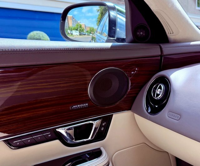 Jaguar XJ Red #23