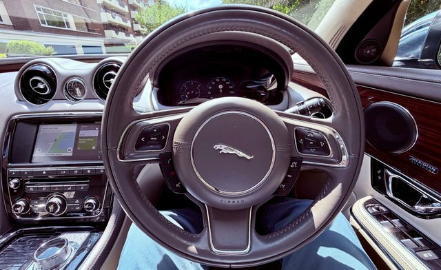 Jaguar XJ Red #21