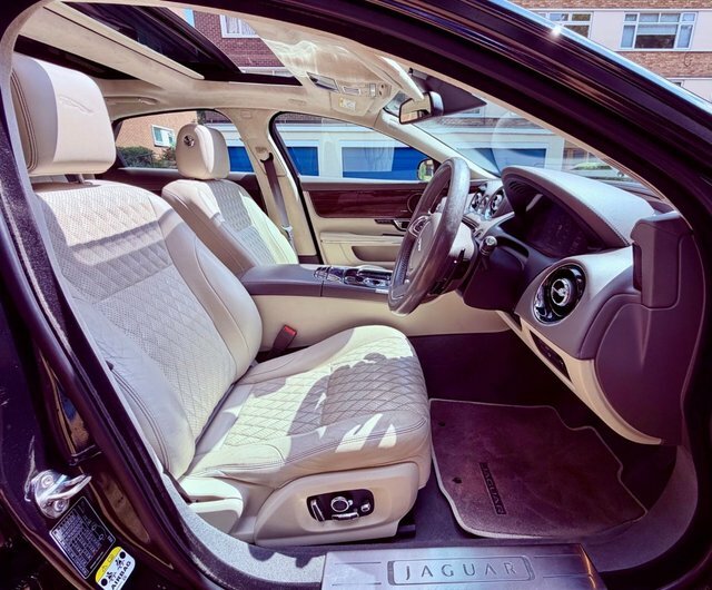 Jaguar XJ Red #17