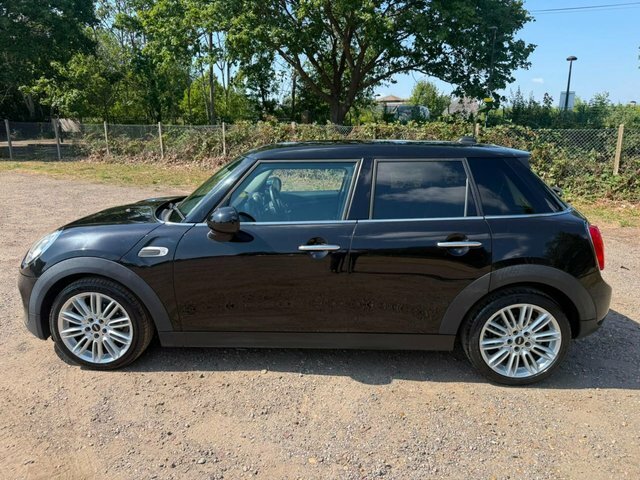 Mini Hatch 1.5 Cooper Hatchback YD17HFE Black #6