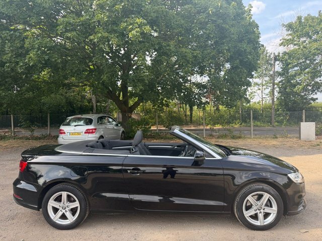 Audi A3 Cabriolet 1.4 Tfsi Cod Se Black #4