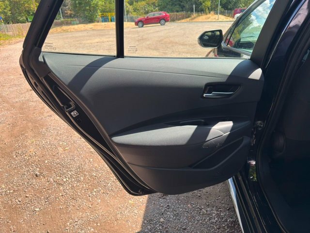Toyota Corolla 1.8 Vvt-h Icon Tech Black #6