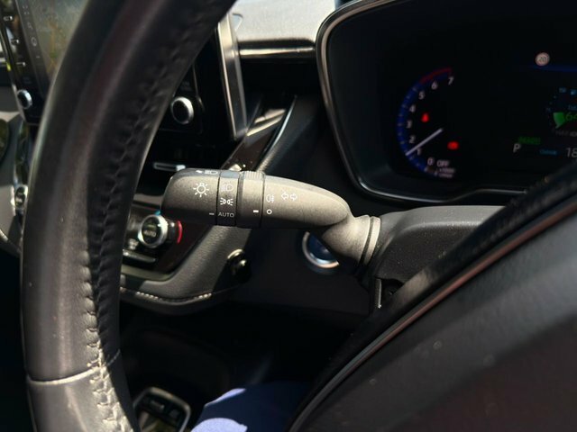 Toyota Corolla Corolla Excel Vvt-i Hev Cvt Red #21