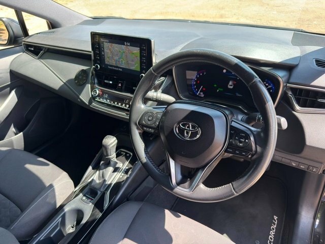 Toyota Corolla 1.8 Vvt-h Icon Tech Black