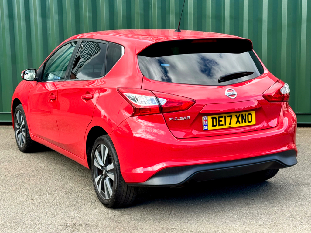 Nissan Pulsar 1.2 Dig-t N-connecta Hatchback E #2