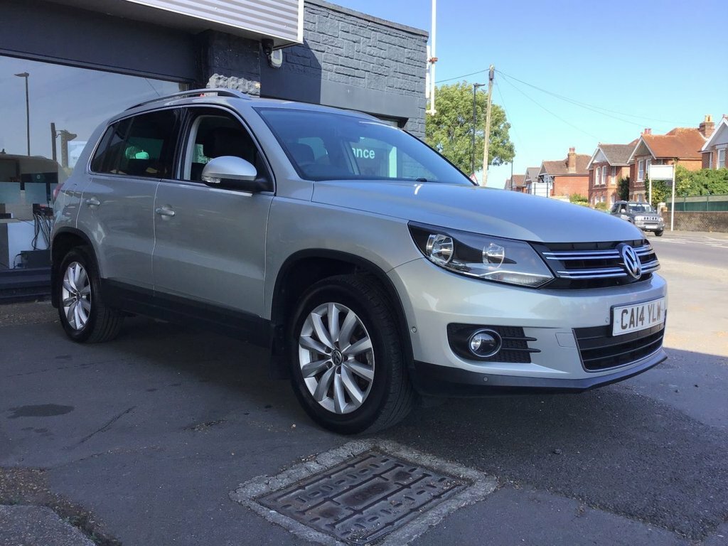 Volkswagen Tiguan Tdi Bluemotion Tech Match CA14YLW Silver #3