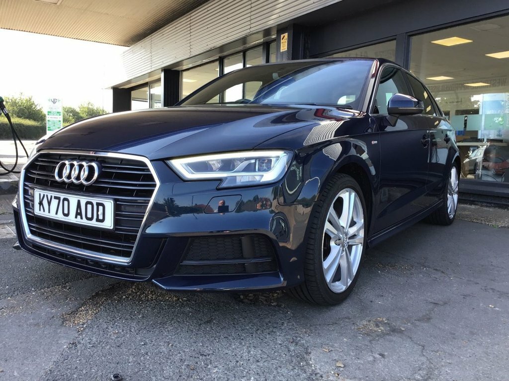 Audi A3 Tfsi 35 S Line KY70AOD Blue #3