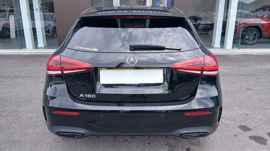 Mercedes-Benz A Class 1.3 A180 Amg Line Edition Executive Hatchback #5
