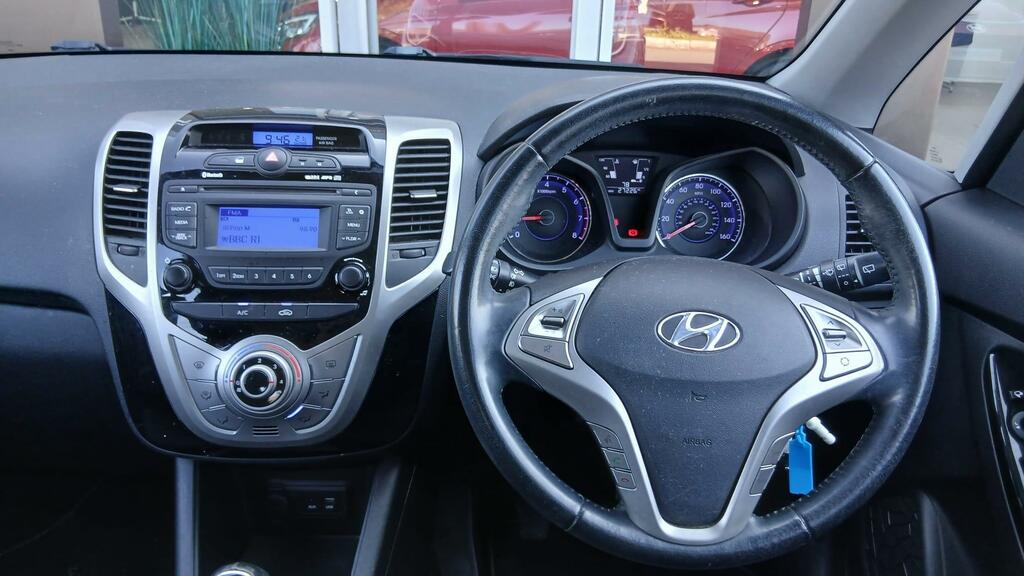 Hyundai Ix20 1.6 Mpi Se Family Car-drives Blue #13