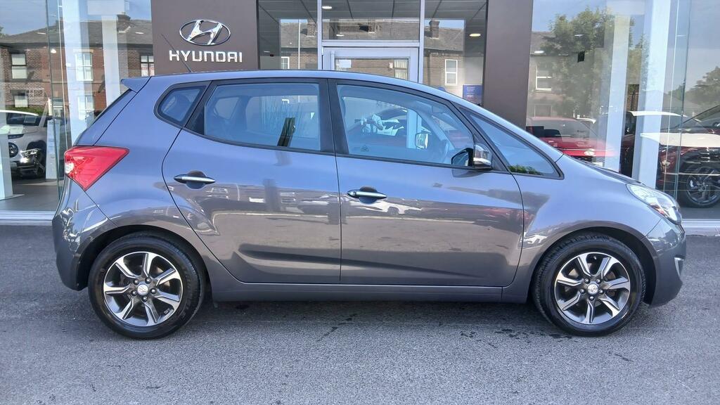 Hyundai Ix20 1.6 Mpi Se Family Car-drives Blue #10