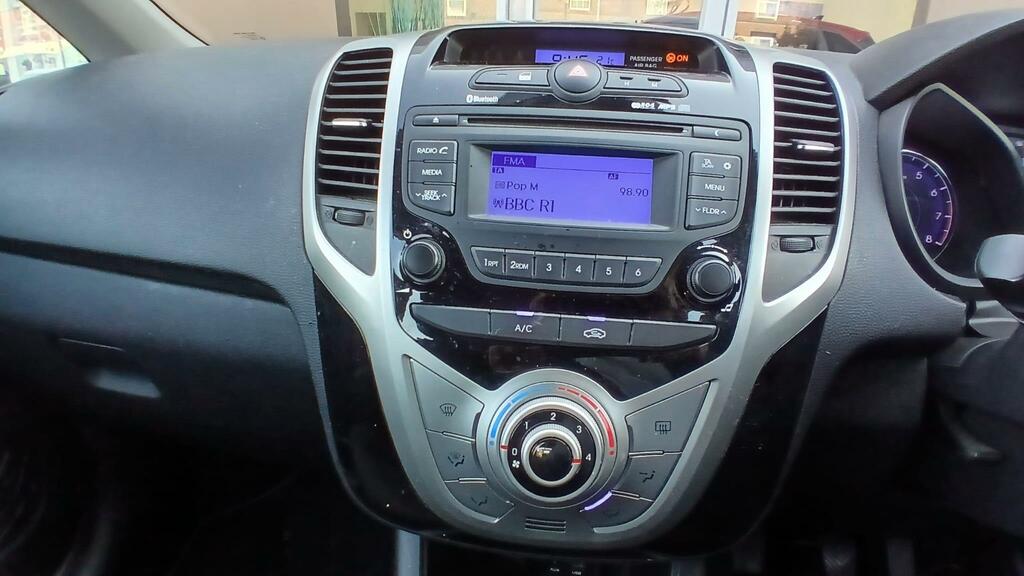Hyundai Ix20 1.6 Mpi Se Family Car-drives Blue #27