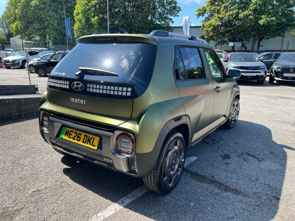 Hyundai Inster Long Range 49Kwh Cross  #4