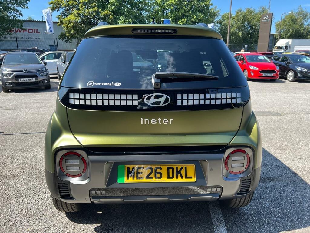 Hyundai Inster Long Range 49Kwh Cross  #2
