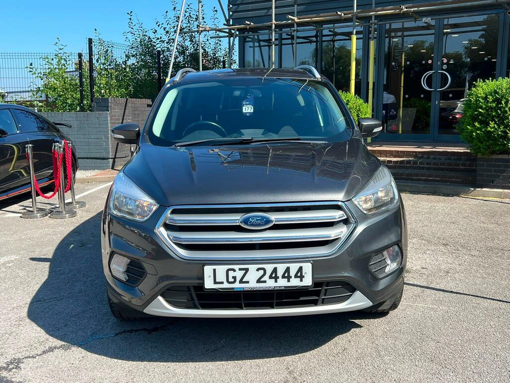 Ford Kuga 1.5 Tdci Zetec Euro 6 Ss  #2