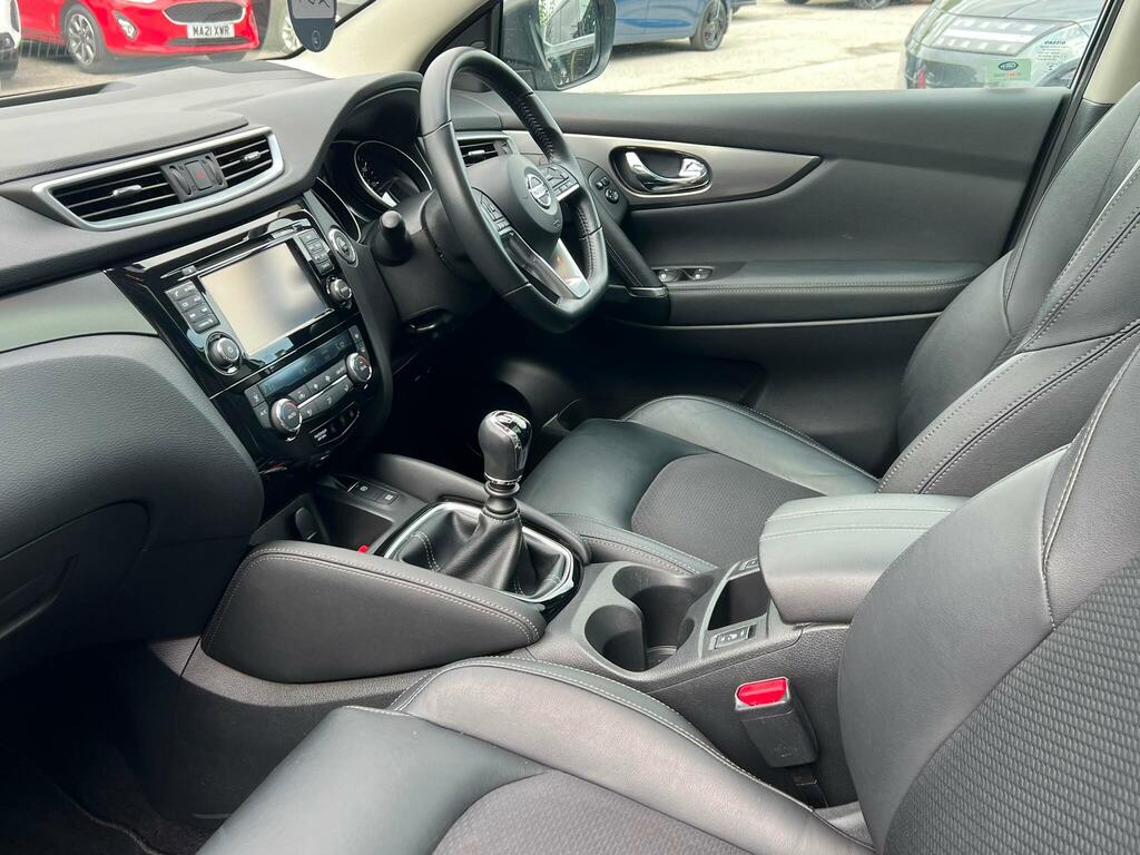 Nissan Qashqai 1.3 Dig-t Tekna Euro 6 Ss YG68OJC #6