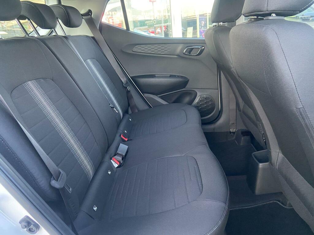 Hyundai I10 Advance Black #10