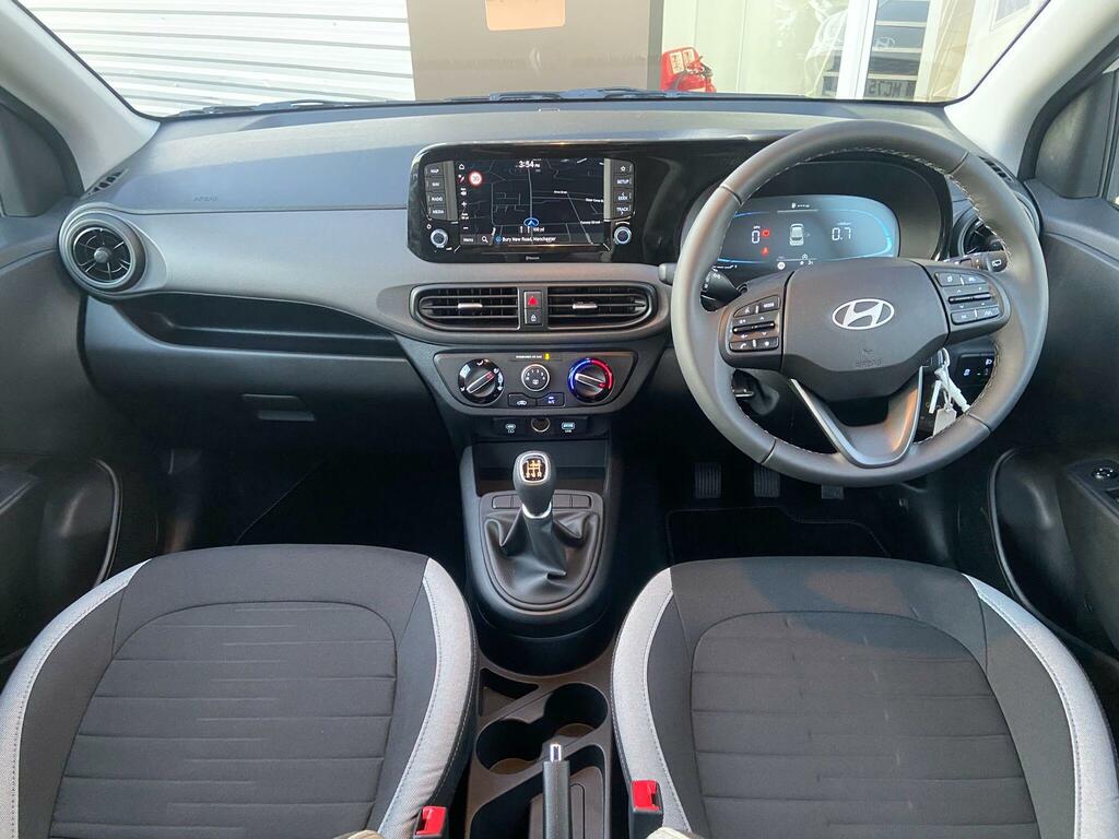 Hyundai I10 Advance Black #7